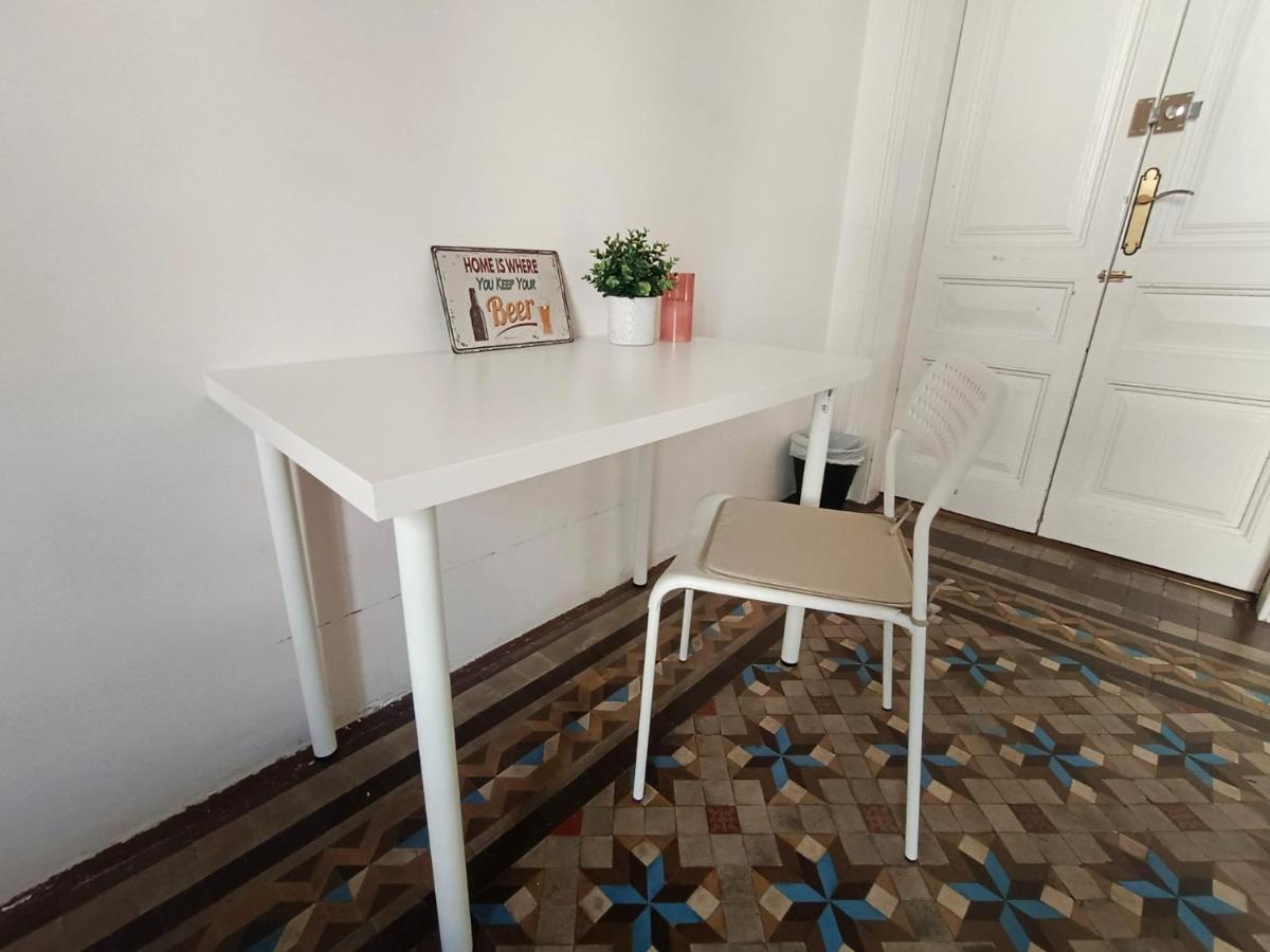 By Urquinaona Rooms Barcelona Eksteriør bilde