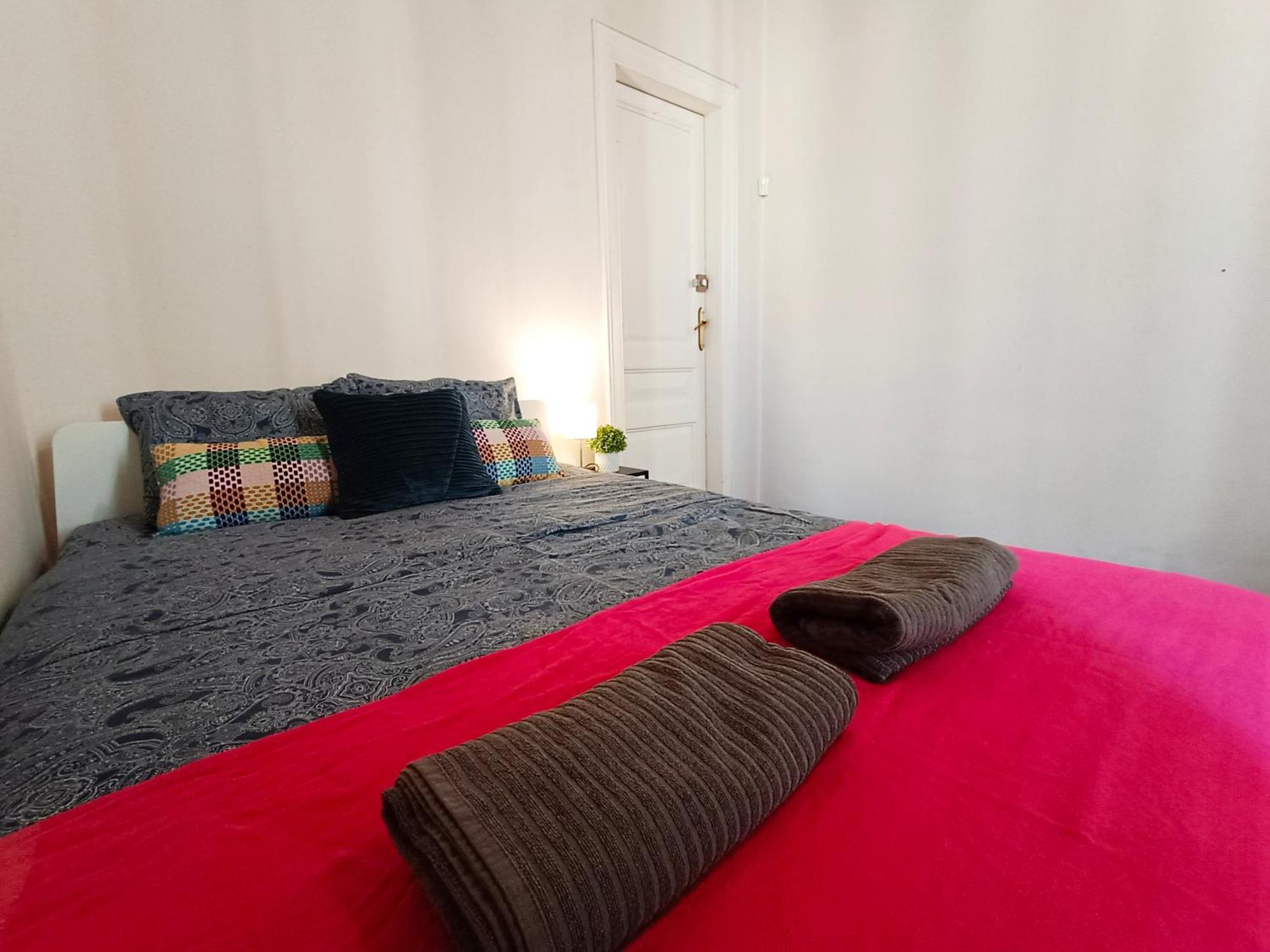 By Urquinaona Rooms Barcelona Eksteriør bilde
